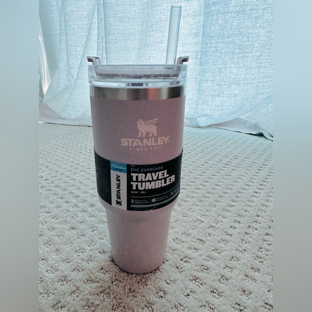 Stanley Water Bottle Quencher Travel Tumbler, 30 oz. In Abalone Purple
